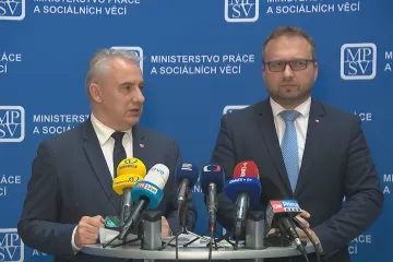 Jurečka se domluvil s odboráři na zvýšení platů ve veřejném sektoru