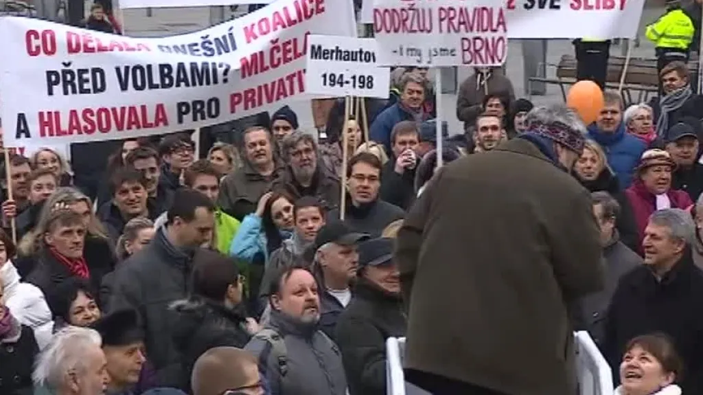 Demonstrace na náměstí Svobody