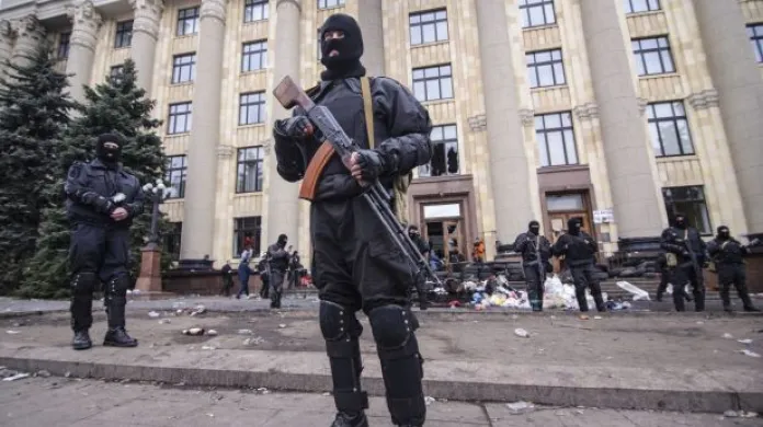 V Charkově pozatýkali desítky separatistů