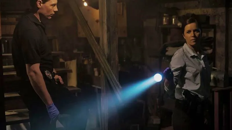 Zmizelá / Patrick Fugit, Kim Dickensová