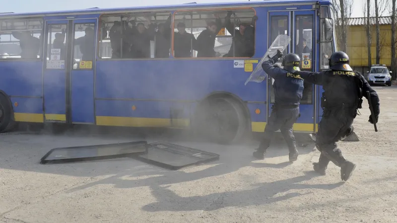 Policie se připravuje na fotbalové fanoušky