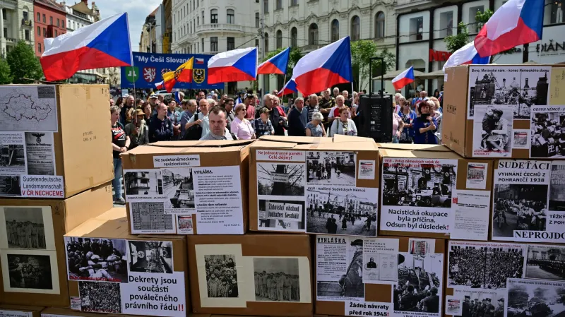 Protest proti konání sjezdu SdL v Brně