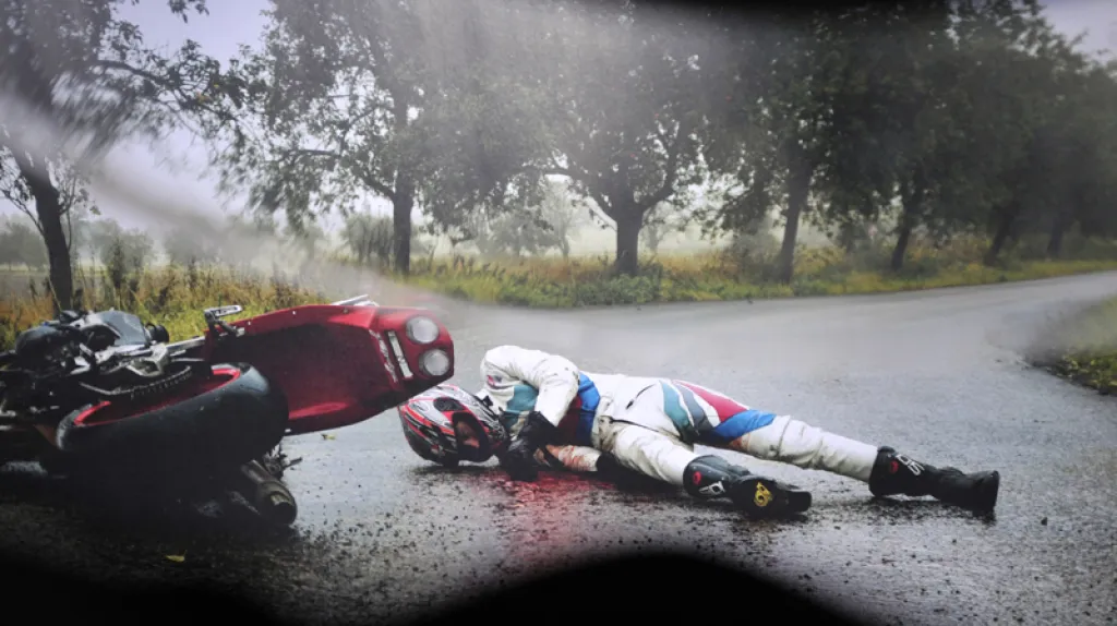 Nehoda motorkáře