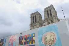 Nakresli mi Notre Dame. Děti malovaly slavnou katedrálu