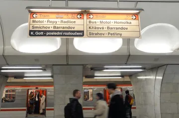 Pražská doprava zažila těžký den, kolaps se nekonal