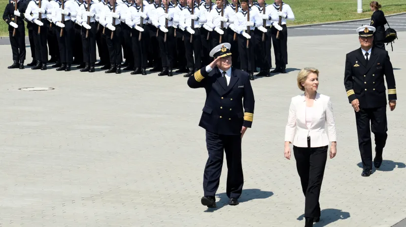Německá ministryně obrany Ursula von der Leyenová