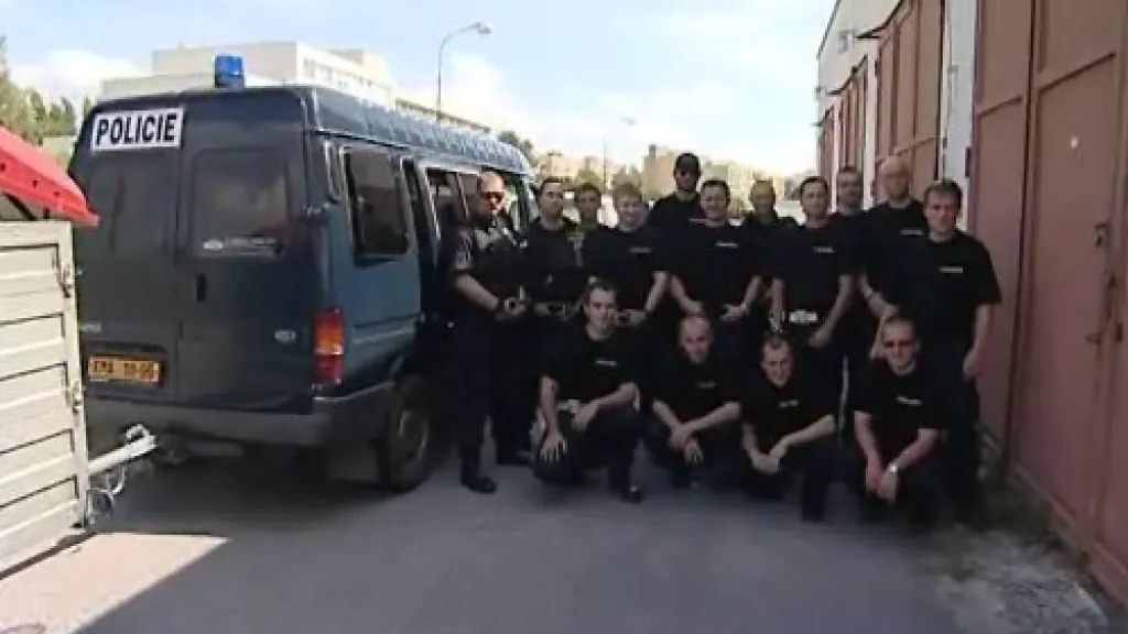 Brněnská policie vyslala do postižených oblastí dvacítku mužů