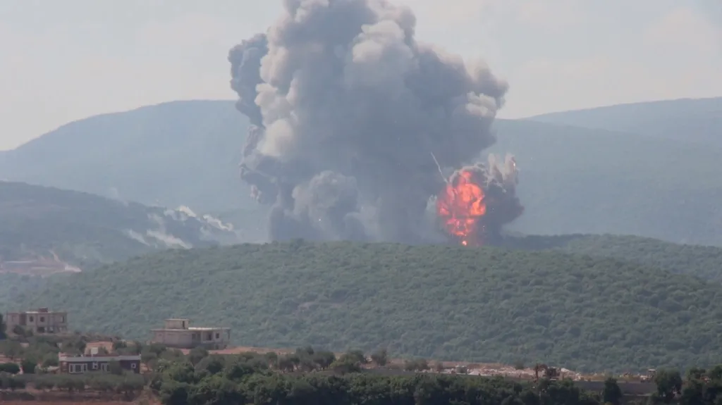 Exploze po izraelském úderu na jihu Libanonu