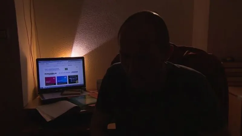 Městský policista Mirek o svých zkušenostech se studiem