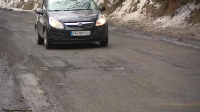 Budou peníze na opravy silnic v Karlovarském kraji?