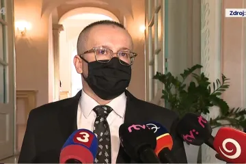 Slovenská policie zadržela šéfa tajné služby SIS, prezidentka jej postavila mimo službu