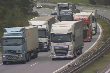 Přibude míst, kde budou mít kamiony zakázáno předjíždět. Na D1 by bez nich měl být levý pruh až k Brnu