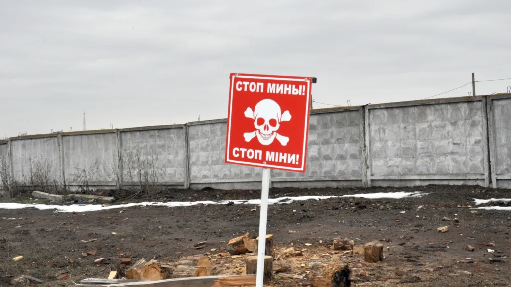 Varování před minami u linie dotyku s proruskými separatisty u Mariopolu