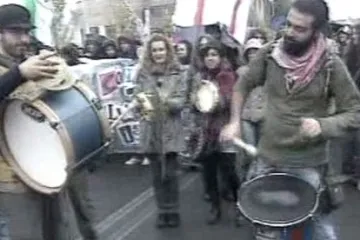 Reforma vysokých škol v Itálii vyvola demonstraci desetitisíců studentů