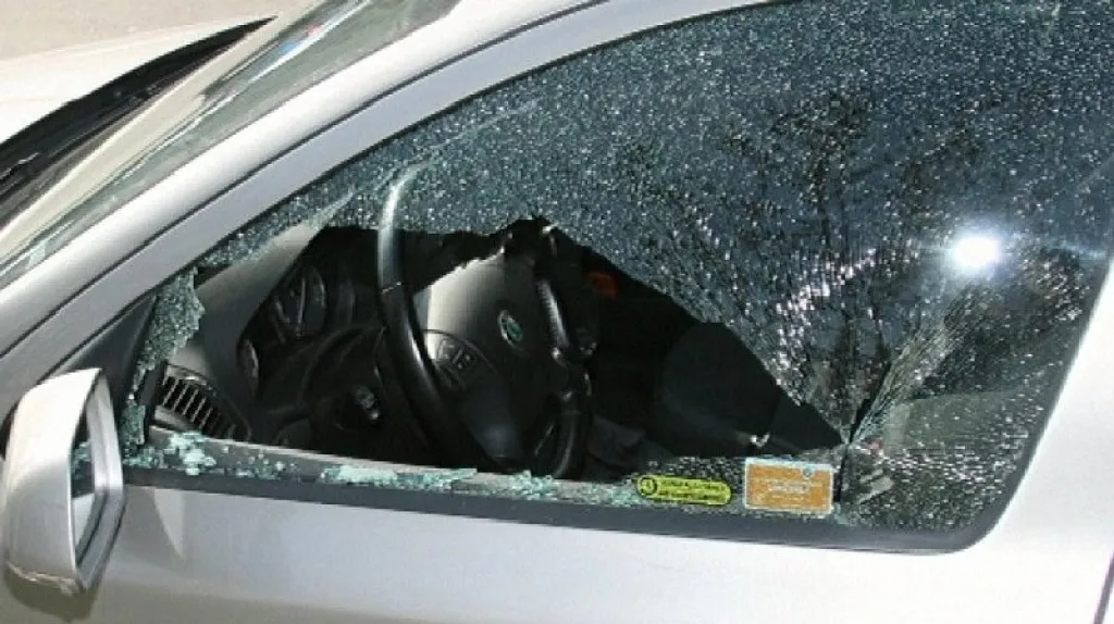 Zničené auto