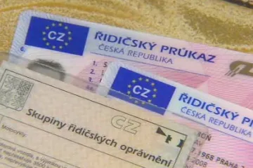 Na výměnu starých řidičáků zbývá necelý měsíc