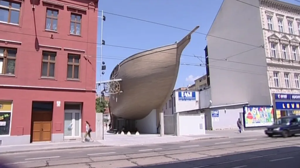 Trup lodi v sobě skrývá muzeum loutek
