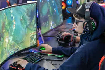 Nadměrný čas u videoher může podle studie vytlačovat zdravé návyky