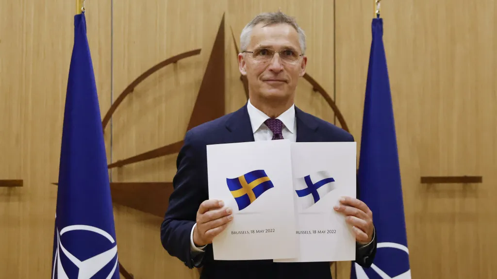 Generální tajemník NATO Jens Stoltenberg se žádostmi Finska a Švédska o vstup do Aliance