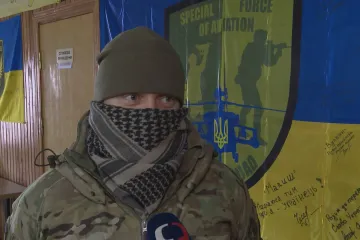 Motivovaly mě záběry studentů hloubících zákopy, vypráví český dobrovolník o vstupu mezi ukrajinské obránce