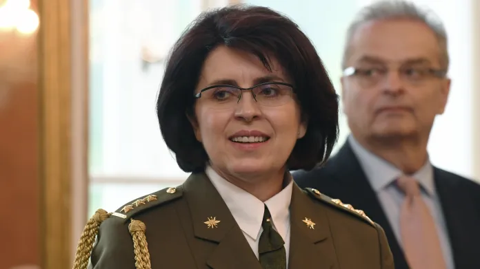 Lenka Šmerdová byla jako první žena povýšena do hodnosti generálky