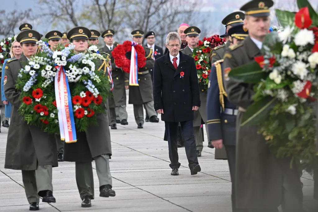 Miloš Vystrčil, předseda Senátu, při slavnostním nástupu u Národního památníku na pražském Vítkově.