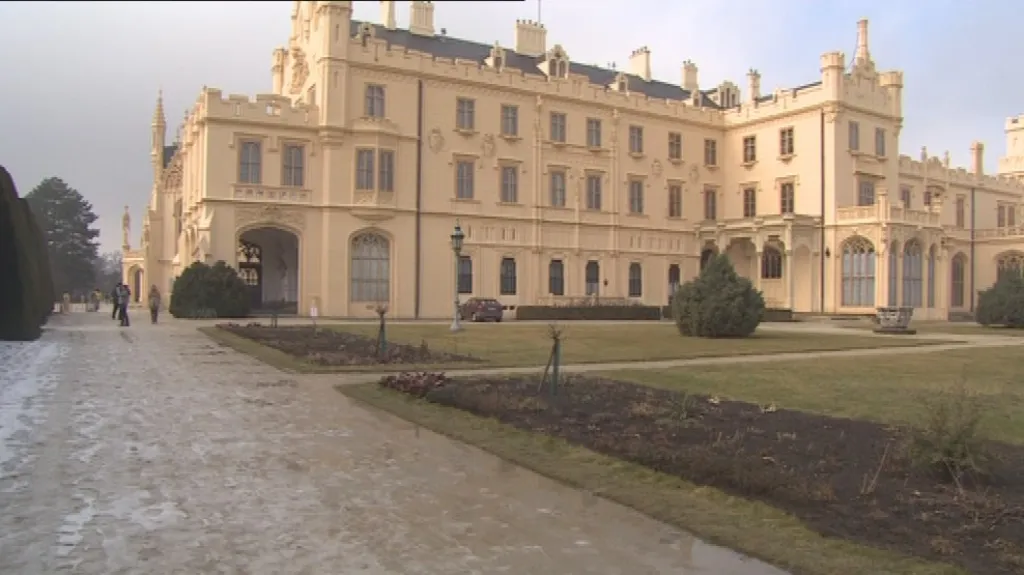 Vítání jara v lednickém parku letos kvůli počasí zrušili