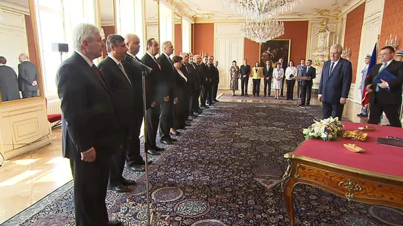 Jmenování Rusnokovy vlády