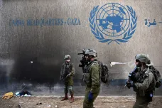 Izrael viní agenturu OSN z přehlížení aktivit Hamásu pod jejím sídlem