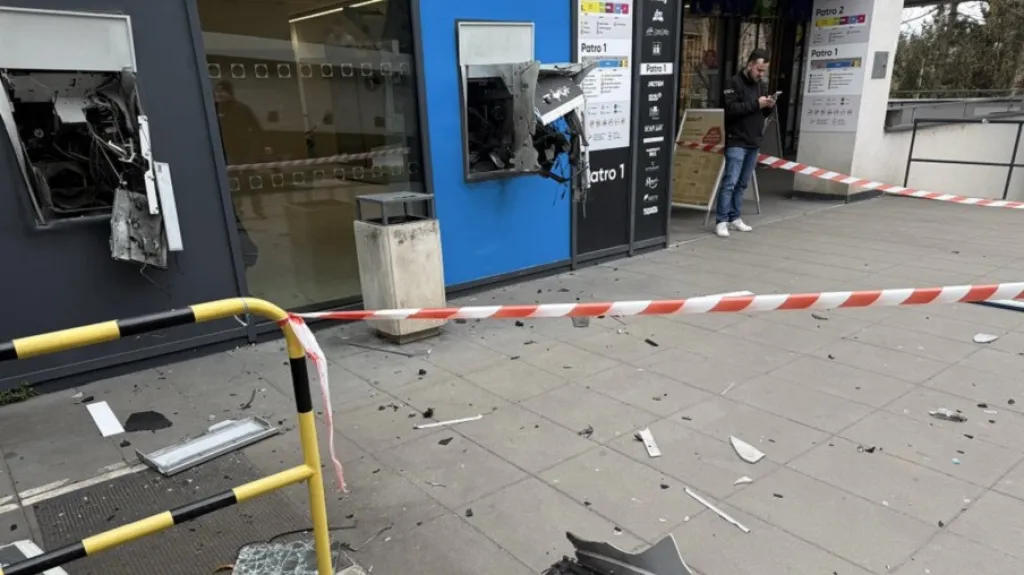 Vykradené bankomaty v Praze 4