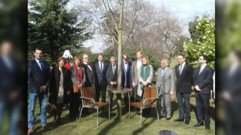 Odhalení pamětního místa Václava Havla v Barceloně