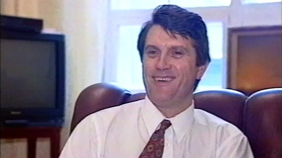 Viktor Juščenko v roce 1995