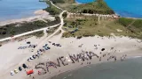 Protest proti Kushnerovu projektu v Albánii (6. června 2026)