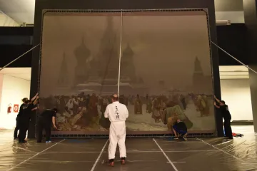 Soud musí dodatečně vysvětlit, proč přiklepl Slovanskou epopej Praze