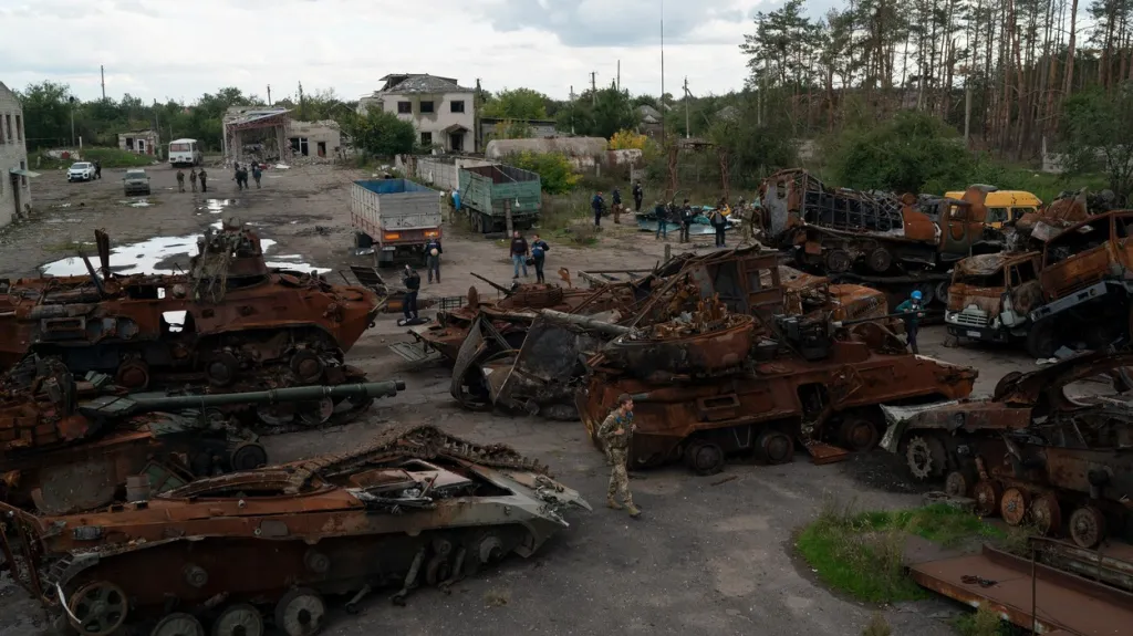 Zničená ruská technika ve městě Lyman