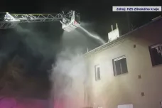 V Kvítkovicích zasáhl požár opuštěný dům, jeden člověk zemřel, druhý byl zraněn