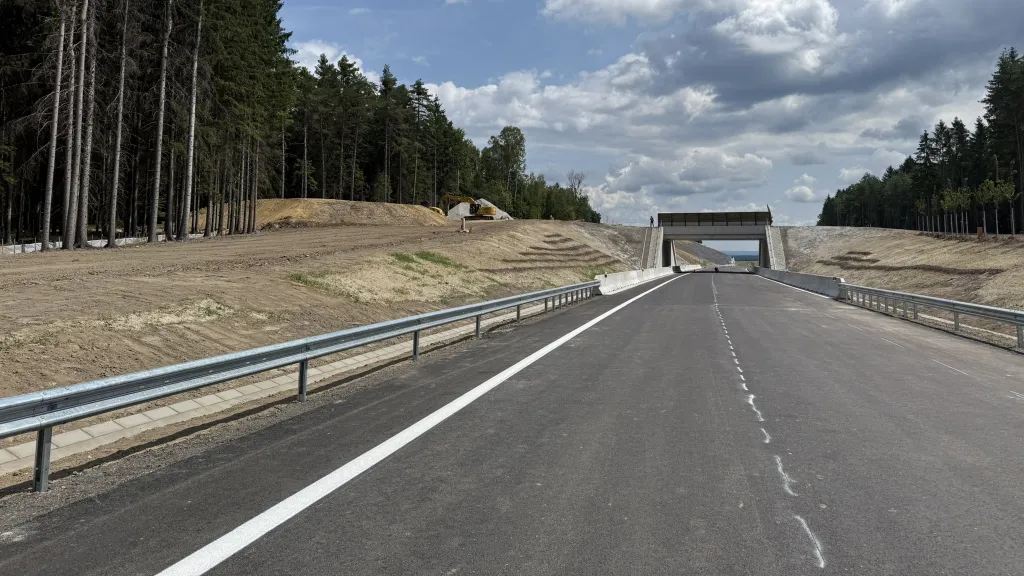 Nový obchvat I/34 Lišov - Vranín
