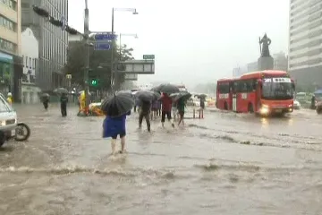 Soul spláchla nejhorší povodeň za 100 let