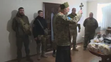 Velikonoce ukrajinských vojáků na frontě