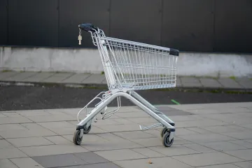 Zavřené obchody během svátků. Možností nakoupit ale přibývá