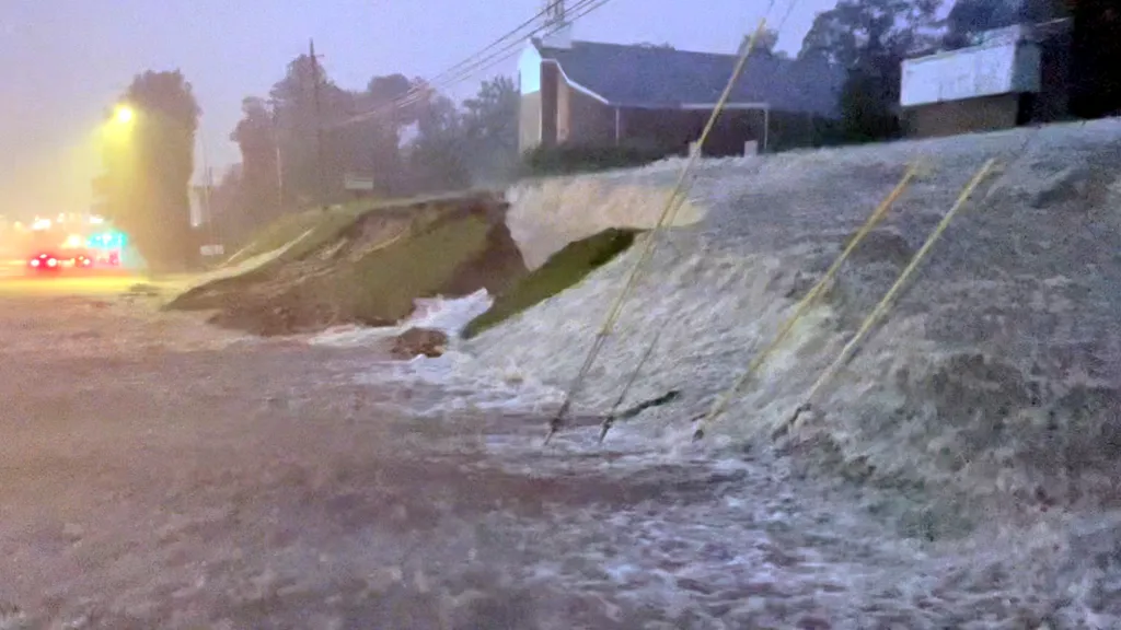 Zaplavená ulice ve městě Vestavia