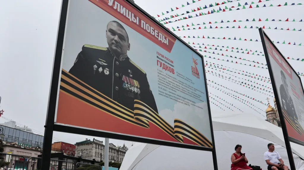 Portrét Michaila Gudkova ve Vladivostoku