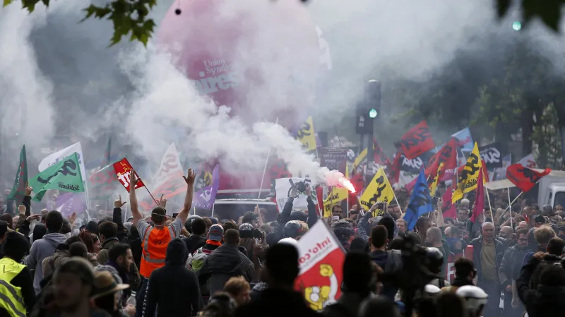 Protesty v Paříži