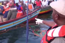 Potopení trajektu v Tanzanii nepřežilo nejméně 136 lidí
