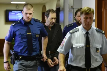 Olomoucký soud snížil trest za usmrcení manželky a tchyně na 10 let