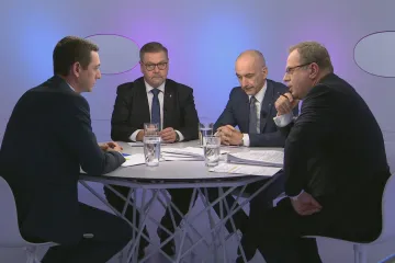 Dělení peněz mezi kraje je nespravedlivé, řekl hejtman Kuba. Mělo by se o tom diskutovat i ve sněmovně, myslí si Grolich a Schiller