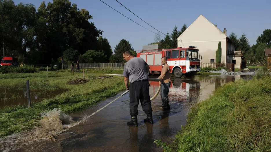 Následky bouře u Višňové na Liberecku