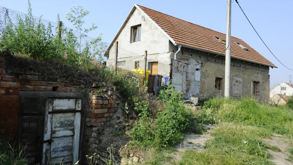 Rodina má dvě děti školního věku