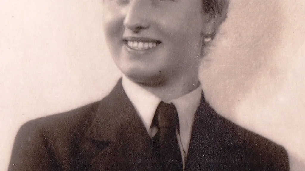 M. Stará v roce 1937