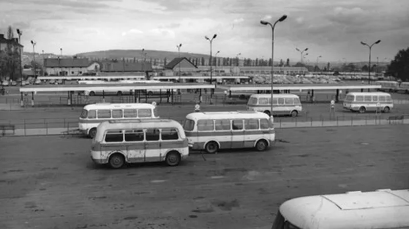 Mladá Boleslav (z Města před rokem 1989 a dnes)